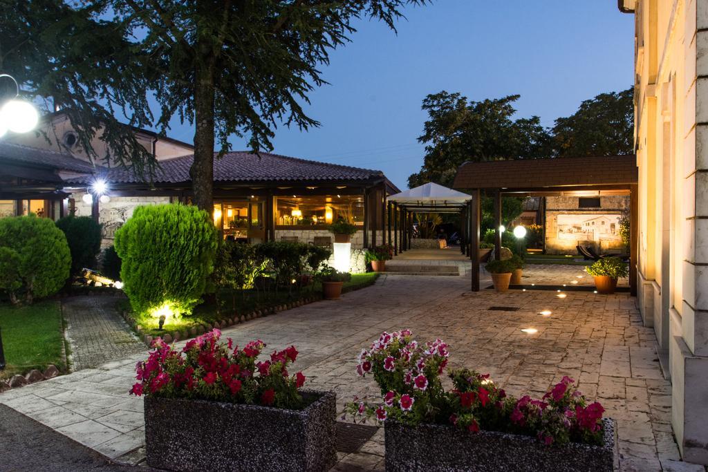 Antica Stazione Hotel Chiaramonte Gulfi Exterior photo